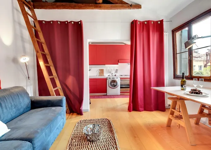 Appartement Bragora Smoochy Attic In *